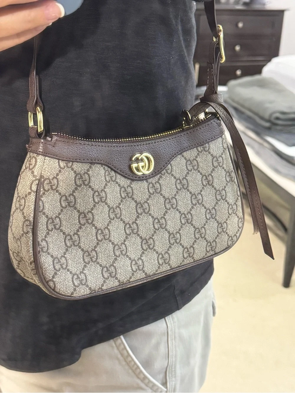 Gucci brown and tan bag / purse - Picture 4 of 9